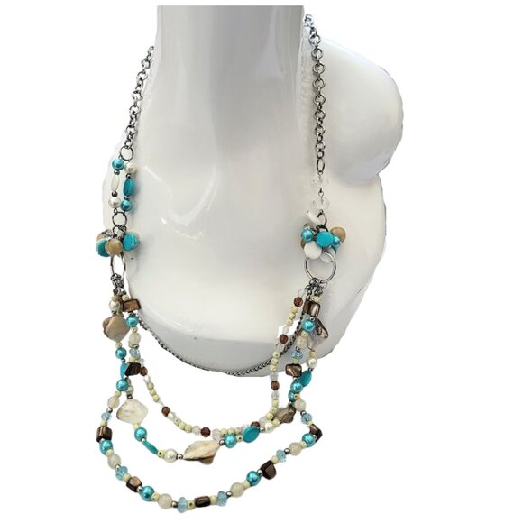 Mother Of Pearl Blue & White Beaded Oyster Shell Necklace 16" - Picture 1 of 10